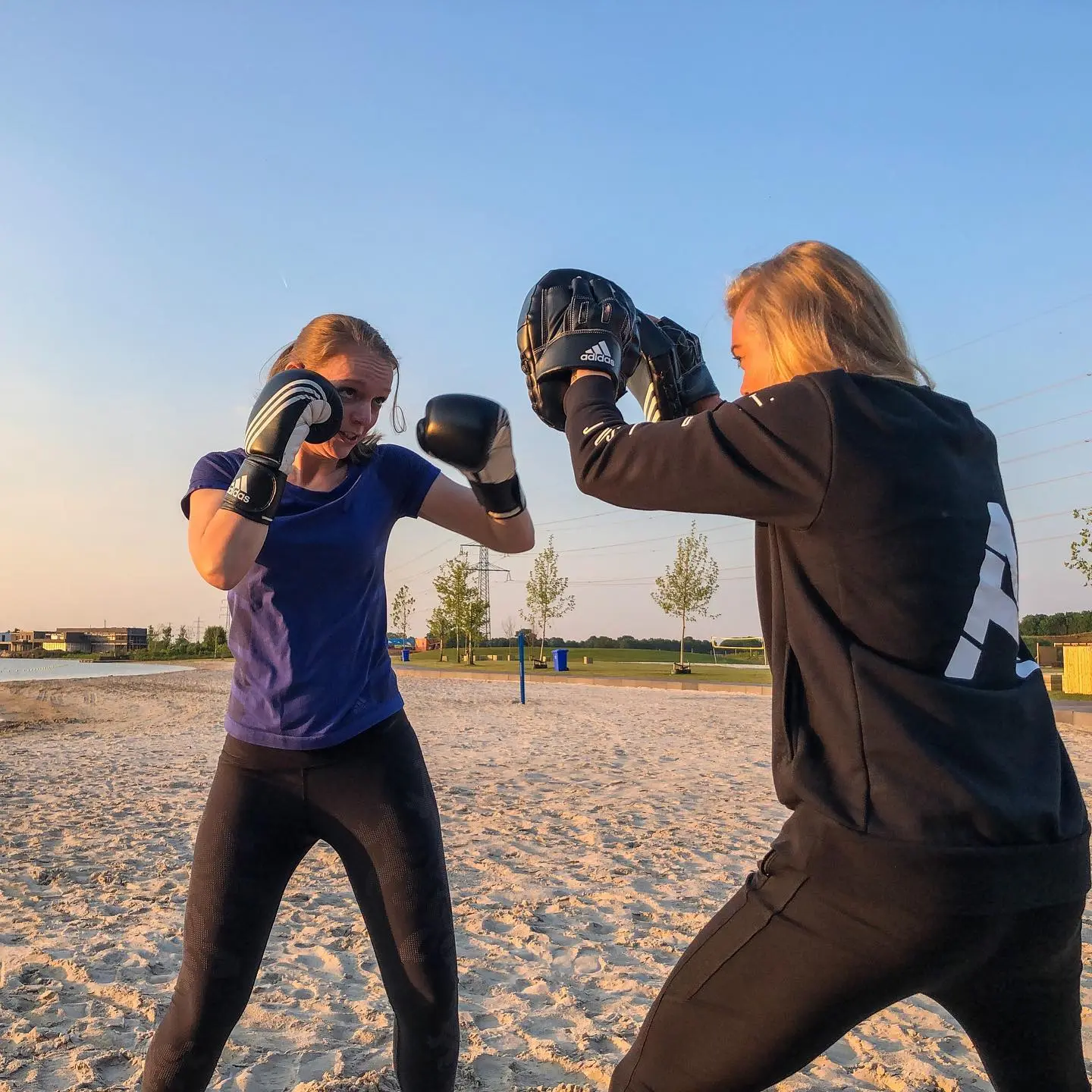 Boxing training in groep Studio Tempel